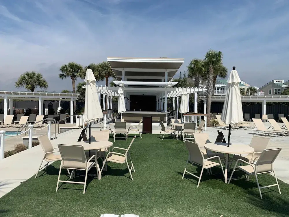 Tranquil Oasis Golf Course Views Near Beach 1809