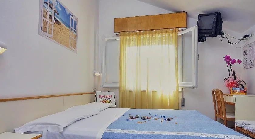 Hotel Rina