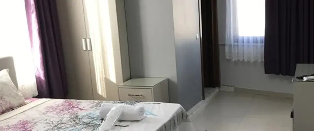 Li̇man Otel