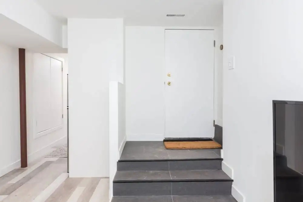 1 Bedroom Trendy Condo in Trinity Bellwoods