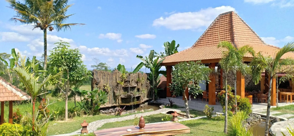 Villa Sindoro Village