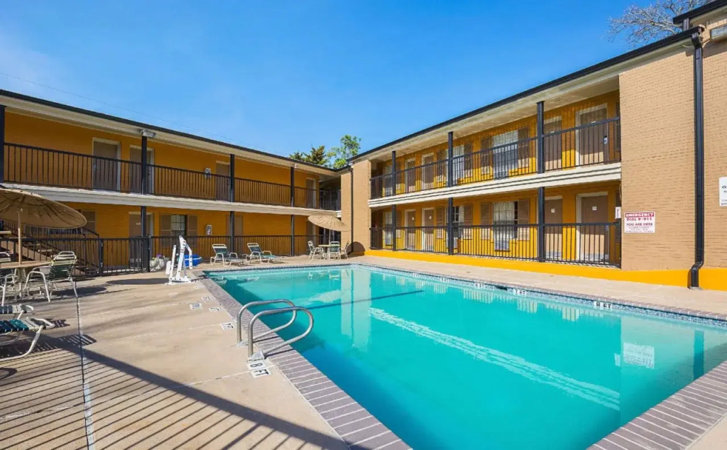 Econo Lodge Huntsville- University Area