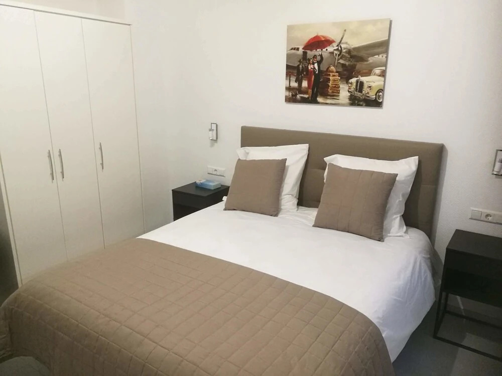 SHS Suite Home Sweet City 24