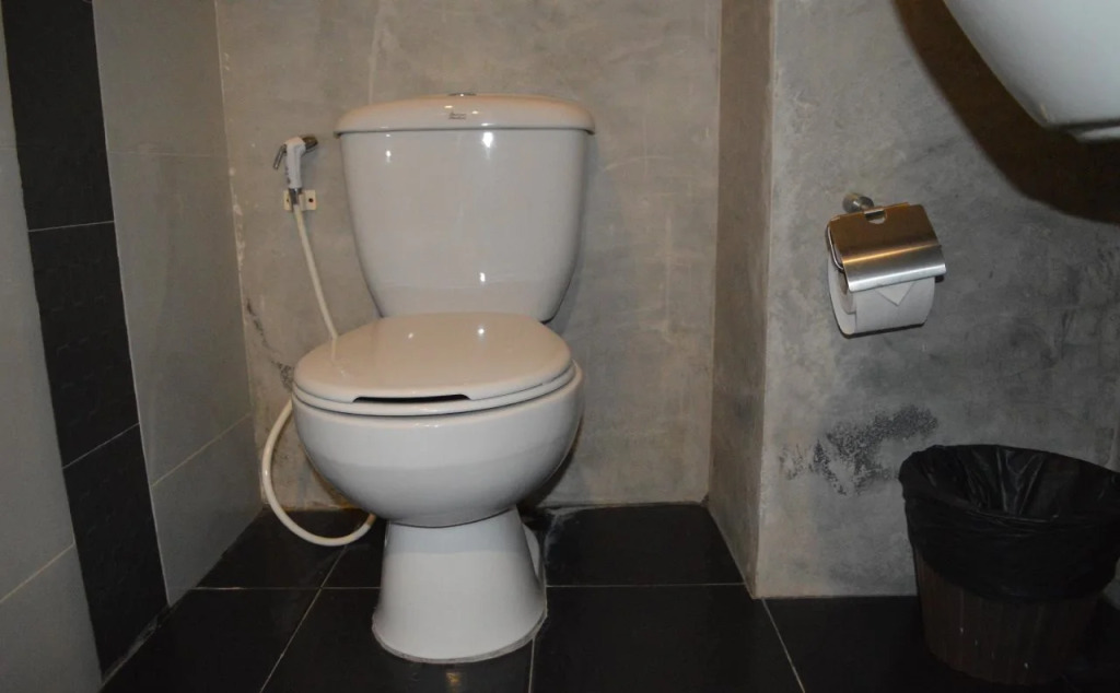 B Square Hotel