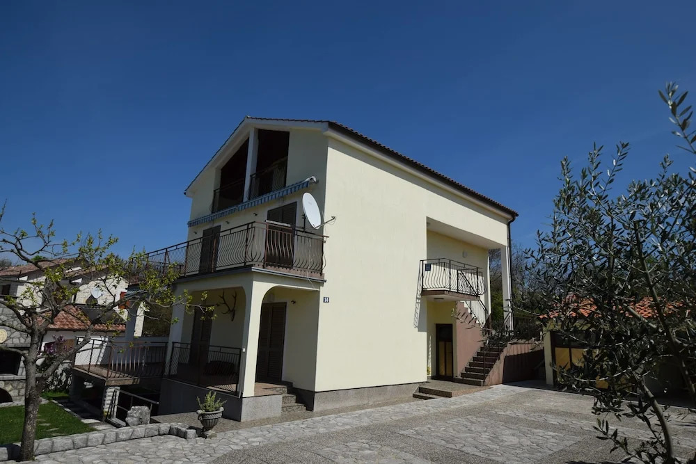 Apartments Gudelj
