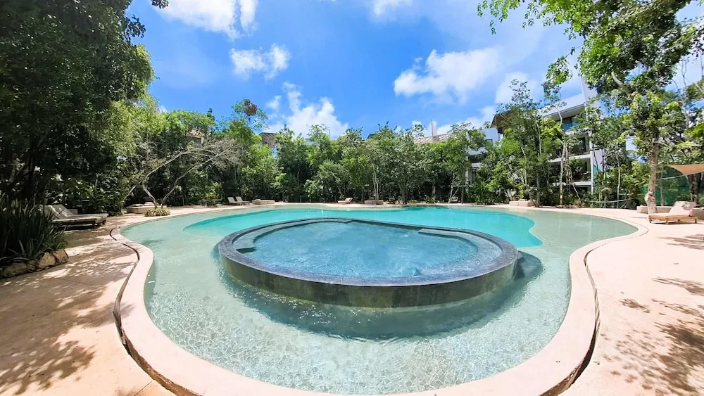 Anana Yaaxlum 106 S Familly Condo Oasis Pool
