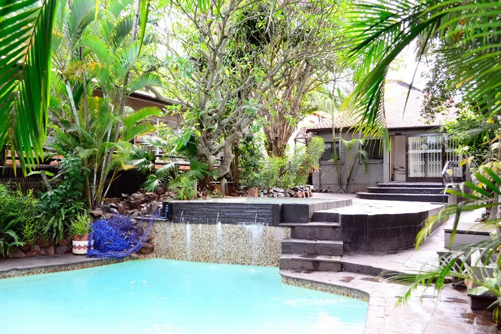 Laletsa Lodge