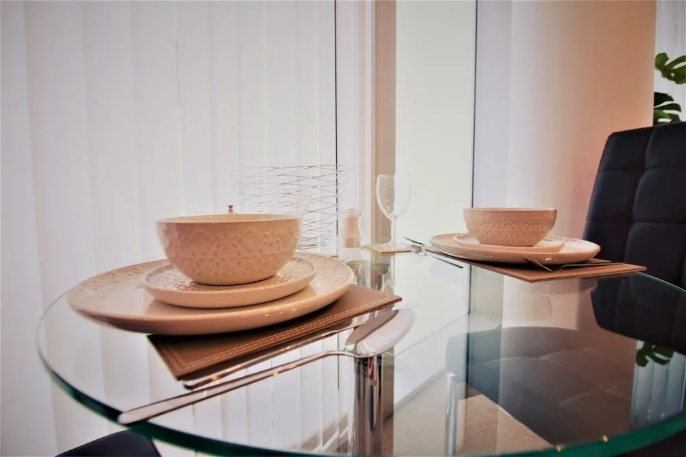 Solace Apartment Milton Keynes