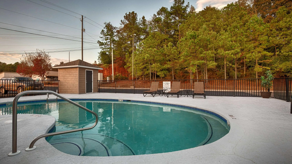 Best Western Suites