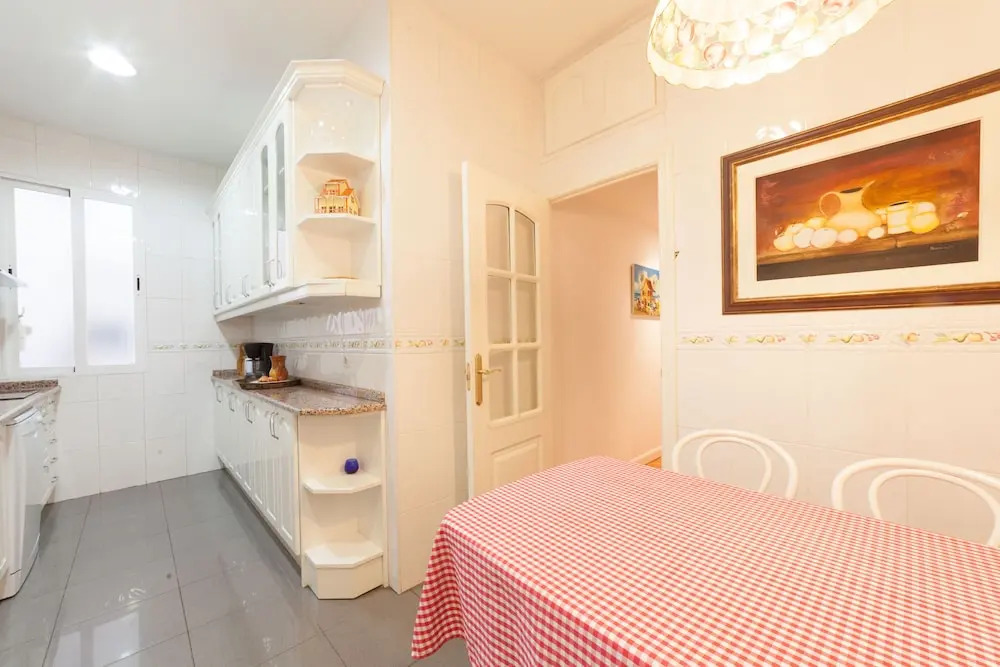 Classical Flat in Barrio Salamanca  by Allô Housing