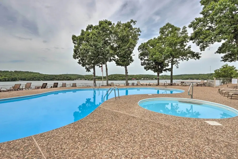 Scenic, Convenient Lake of the Ozarks Resort Condo