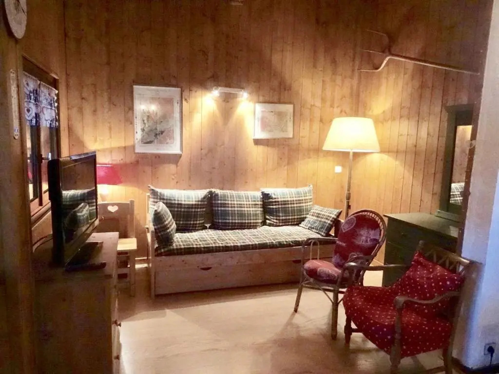 Appartement Combloux, 2 pièces, 6 personnes - FR-1-560-9