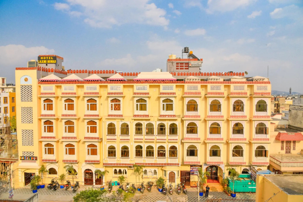 Hotel Laxmi Niwas - A Heritage Retreat