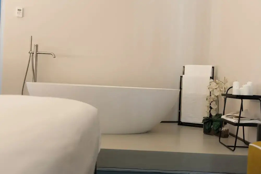 Adaram Suites