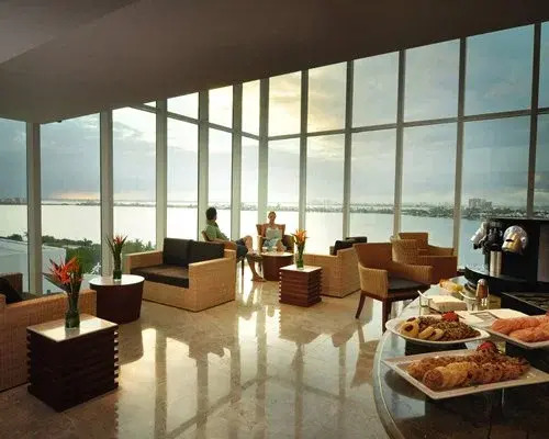 Sunset Royal Beach Resort-4 Nights, Cancún, Mexico