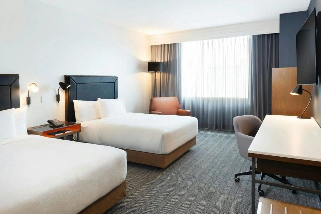 Courtyard by Marriott Mexico City Airport