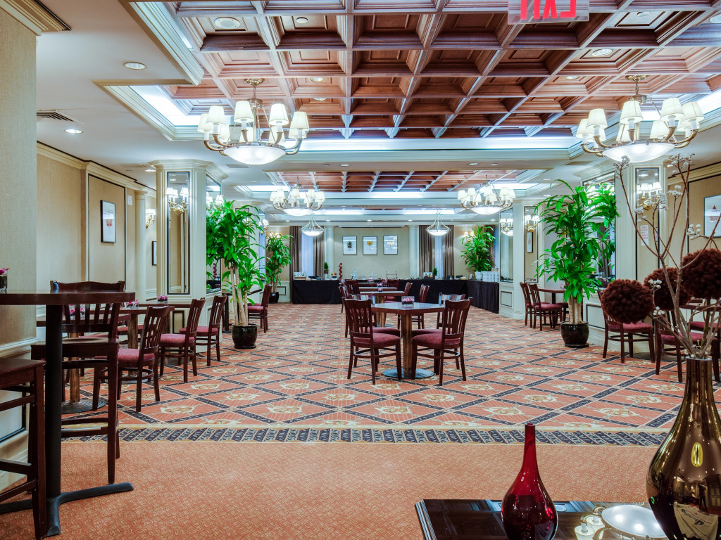 Avalon Hotel