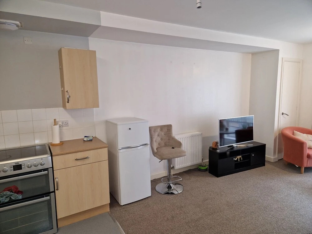 Remarkable 1-bed Apartment in Northampton Town cen