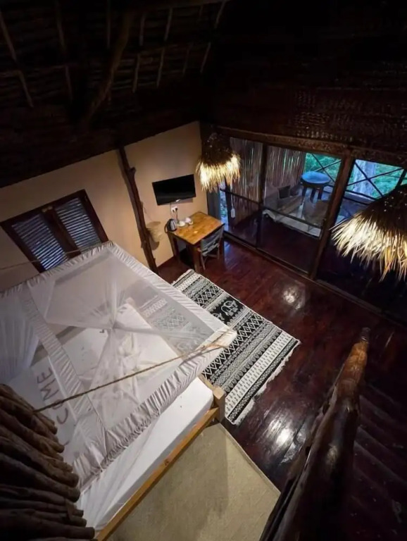 MONKEY MOUNTAIN LODGE