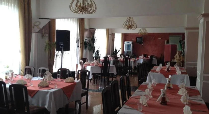 Paradise Hotel