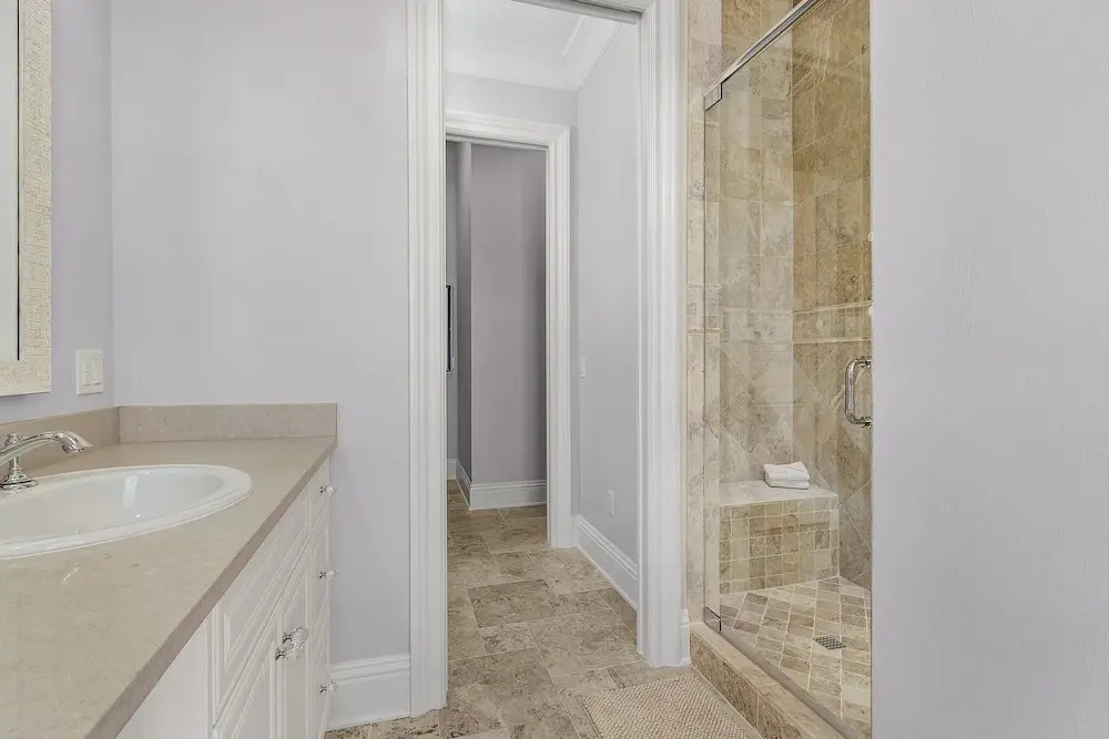 260 Coastal Luxe Retreat: 5bd/4.5ba, Pool & Spa, Water Views 5 Bedroom Home