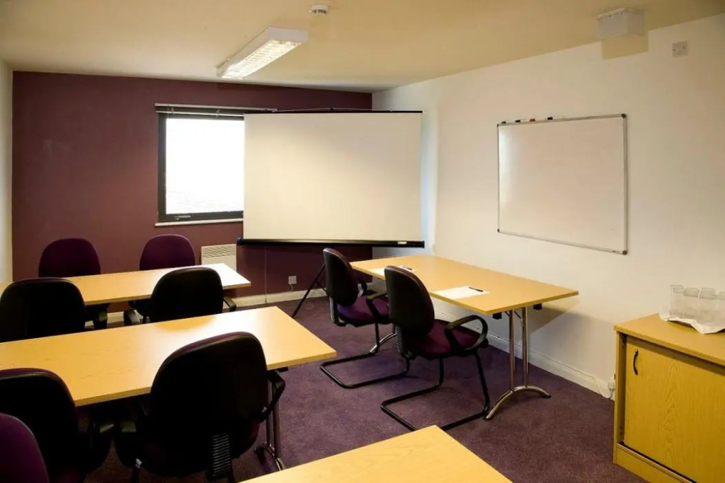 Premier Inn London Docklands - Excel