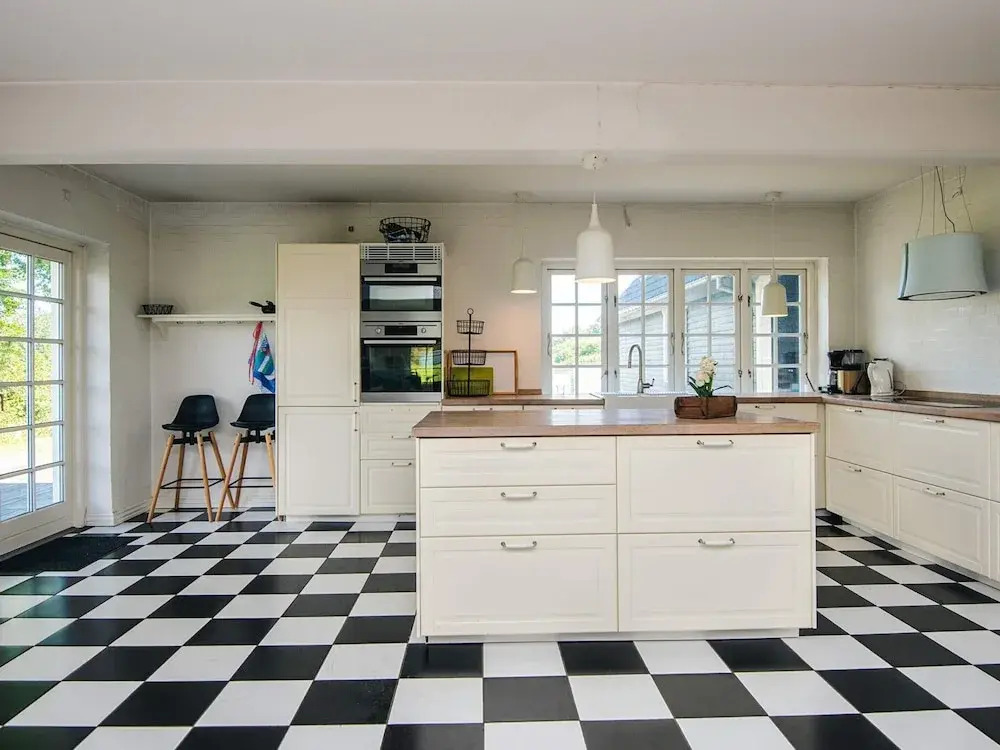 Luxurious Holiday Home in Jutland with Hot Tub