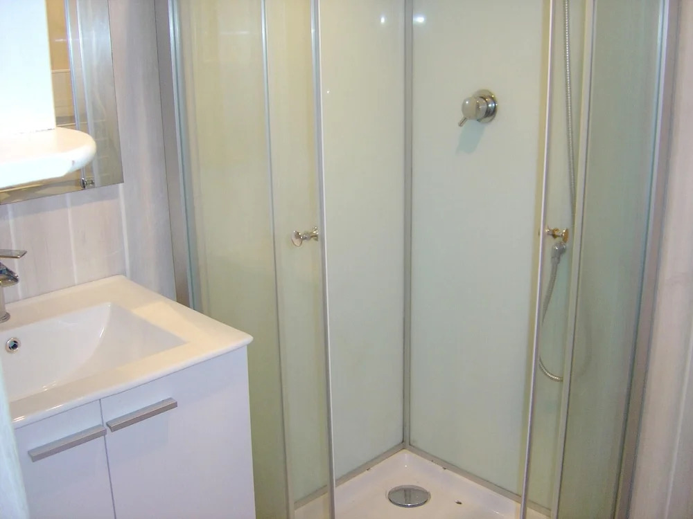 House With 2 Bedrooms in Varenne-saint-germain, With Furnished Garden and Wifi