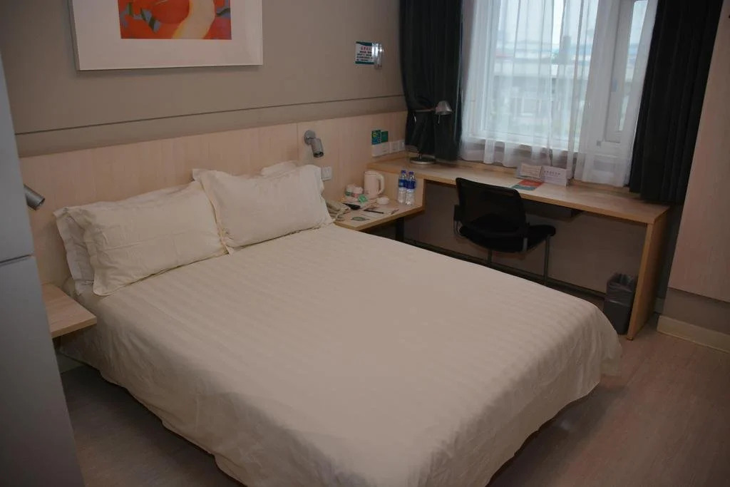 Jinjiang Inn Hotel Tianjin Jintang Highway Steel pipe company Light rail station Branch