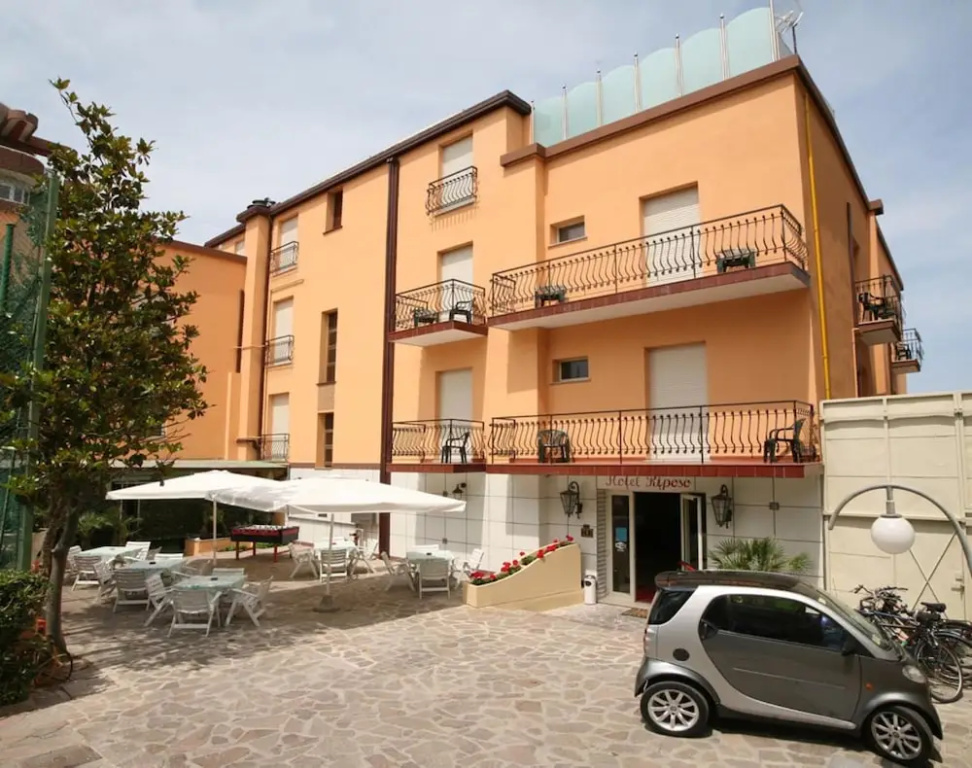 Hotel Riposo