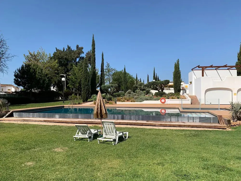 Vilamoura Club Villa 1 by Homing