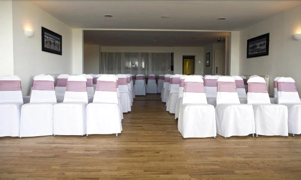 Glendorgal Hotel