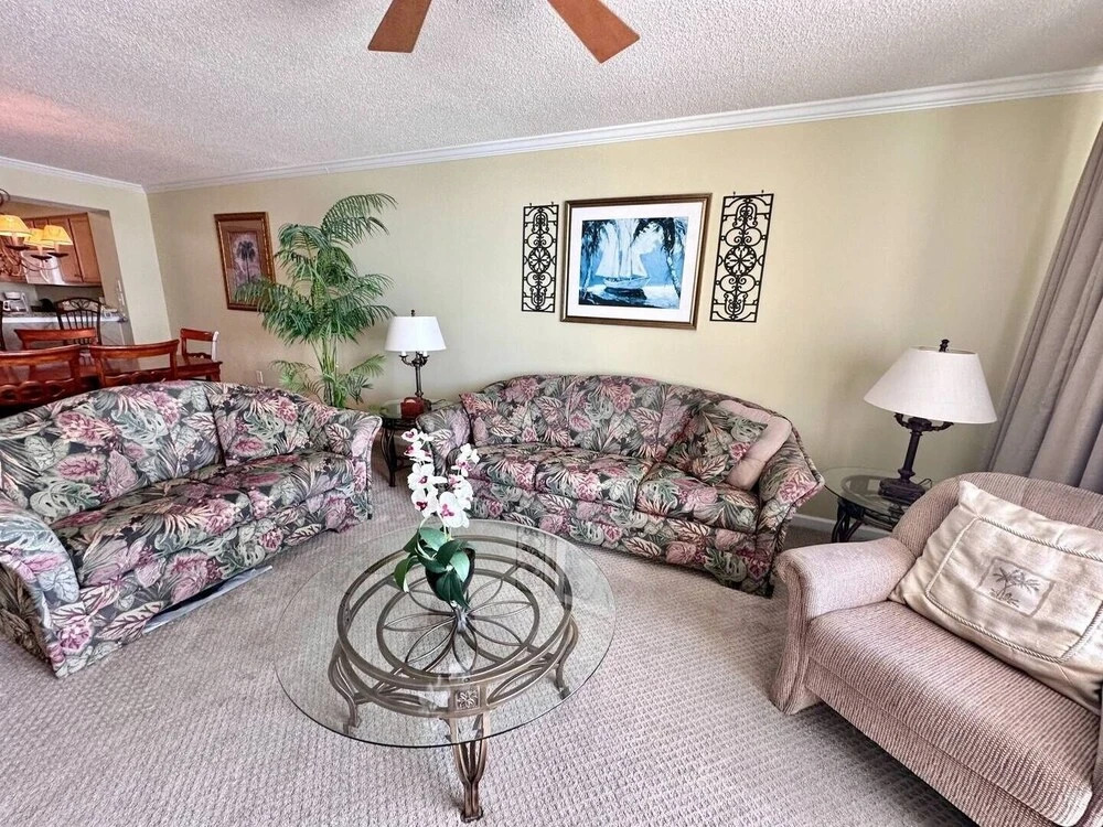 South Shore 1103 2 Bedroom Condo by RedAwning, North Myrtle Beach