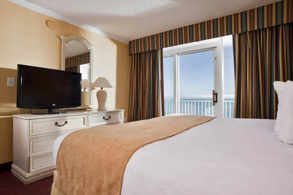 Camelot By The Sea - Blue Palmetto Vacation Rentals