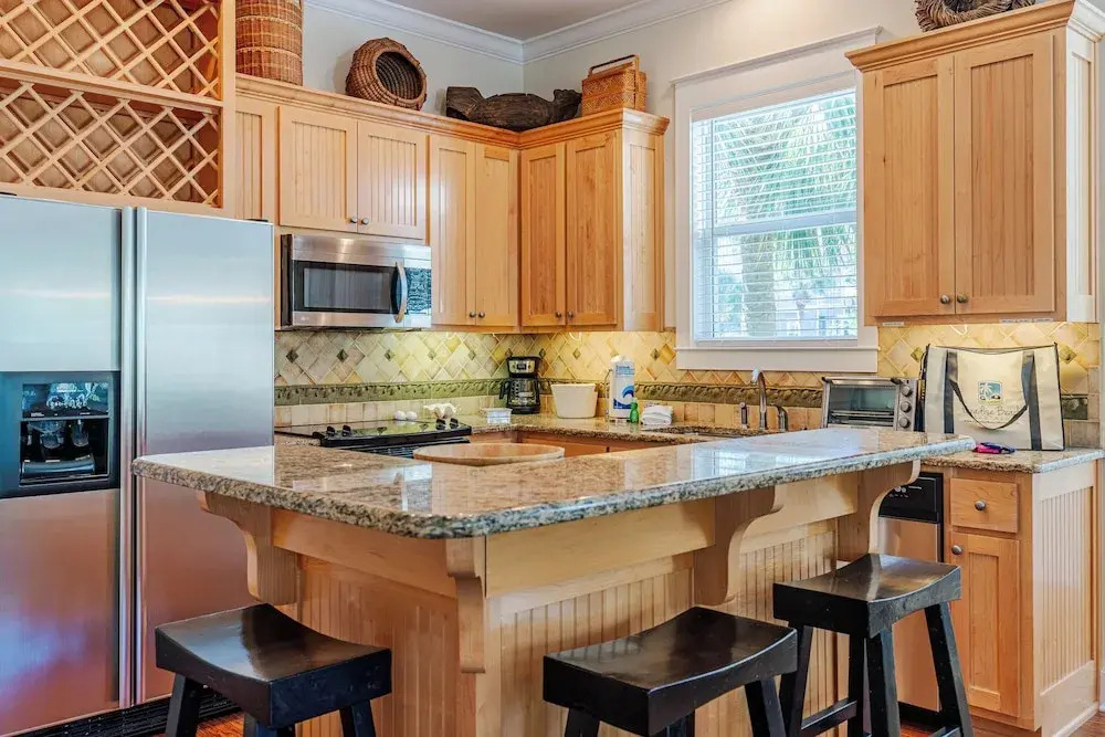 Pet Friendly Seacrest Home for 10 - Resort Pool + Beach Shuttle