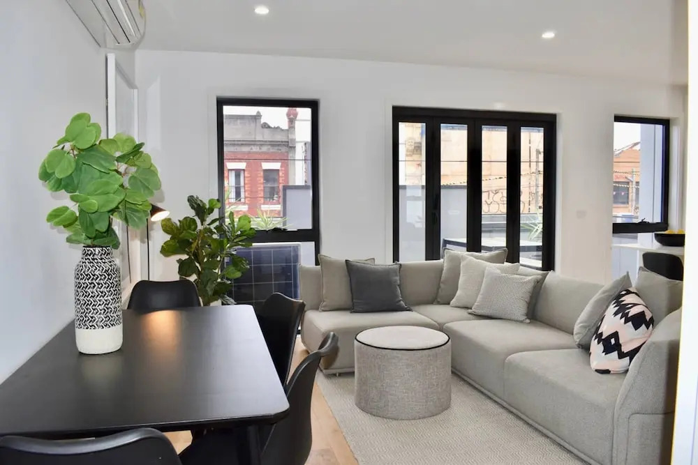 Brand New 2 Bed Apartment with Stunning City Views