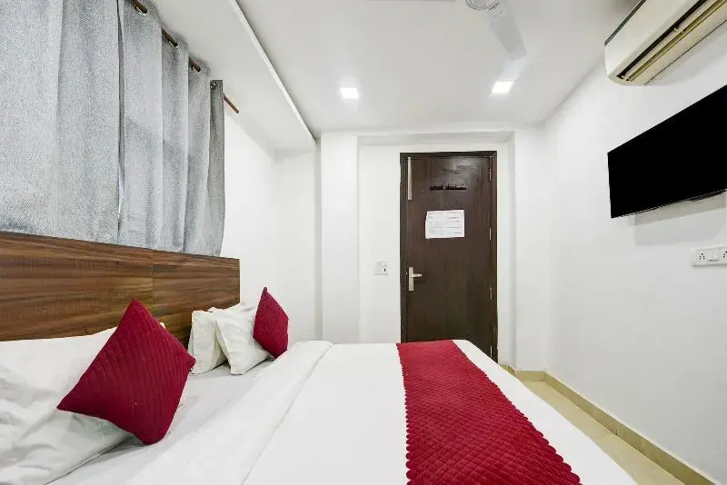 Mauryan Express I Hotel Malviya Nagar