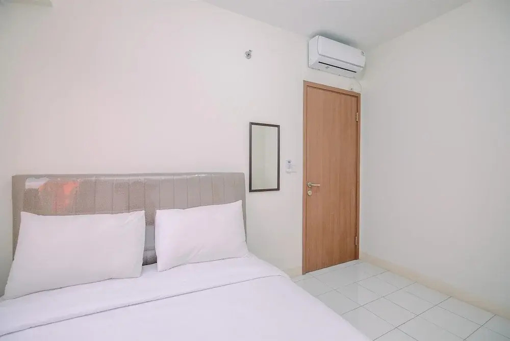 Cool and Warm 2BR at 7th Floor Podomoro Golf View Apartment