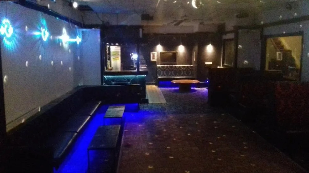 Coastal Bay Hotel