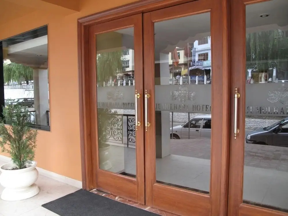 Hotel Jumolhari