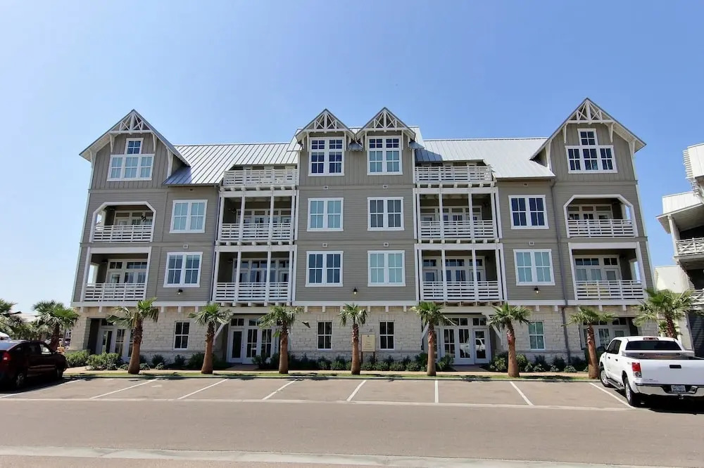 Cinnamon Shore- High Dune TC 2203