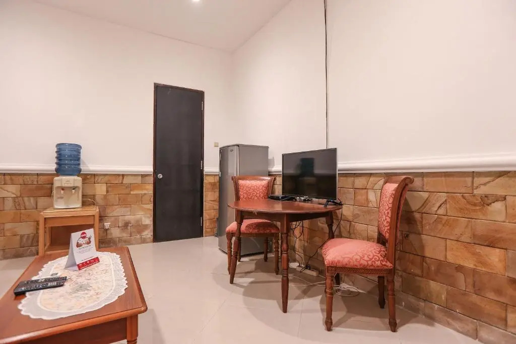 OYO 135 Menteng Guest House