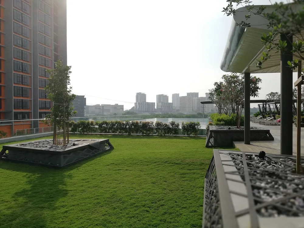 Eco Kanvas Soho Suites