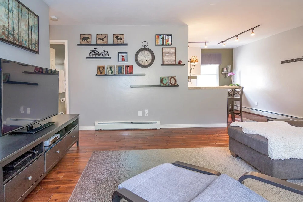 East Vail Condo Near Skiing, Hiking by RedAwning