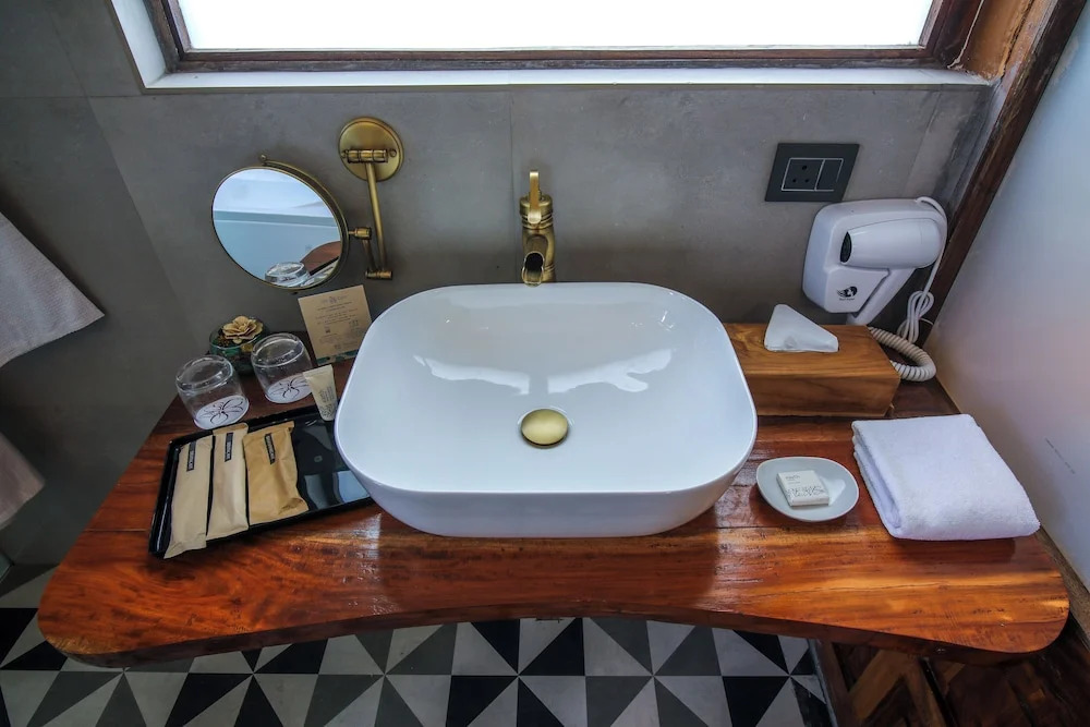 Toyam by Orchid Hotels