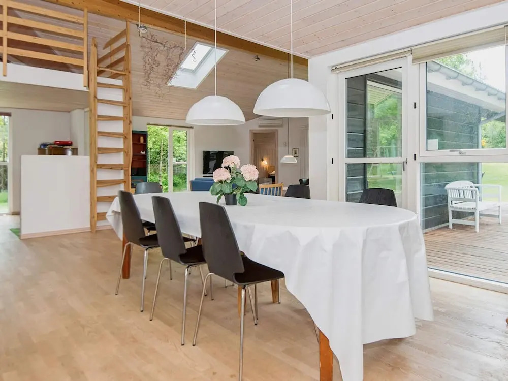 Vibrant Holiday Home in Ebeltoft With Whirlpool