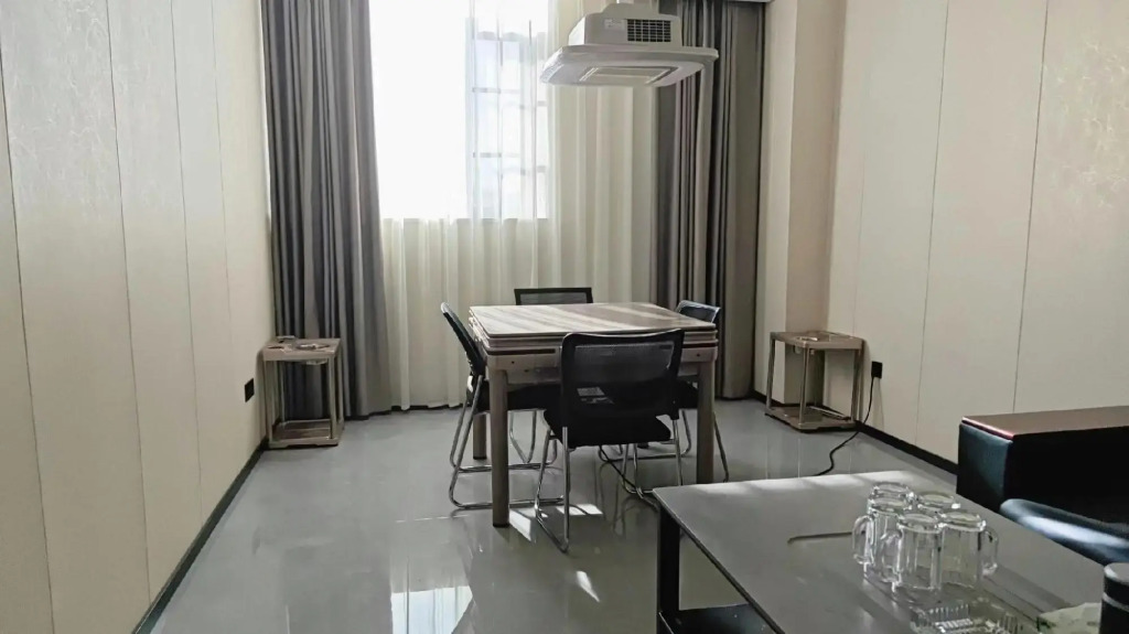 City Express Hotel (Jingzhou Sanwan Road)