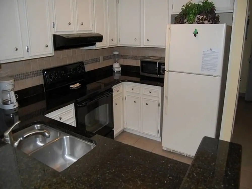 Pelican's Landing 402 - 3 Br Condo