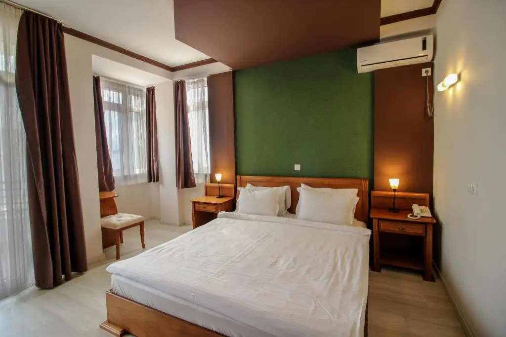 Hotel Aleksandrija