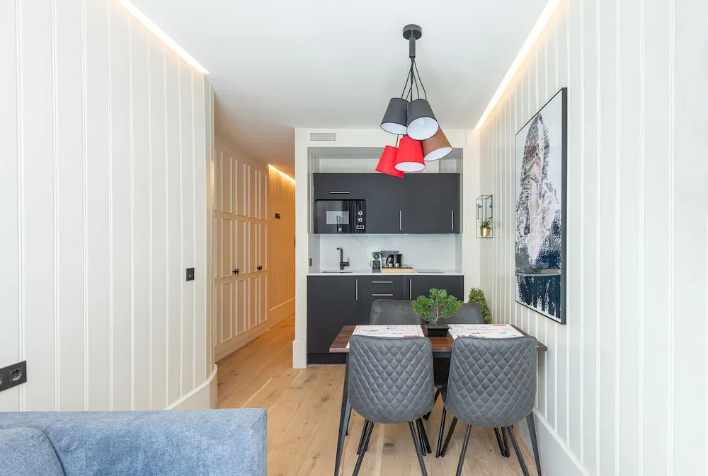 BILBAO METROPOLITAN by STAYNN APARTMENTS